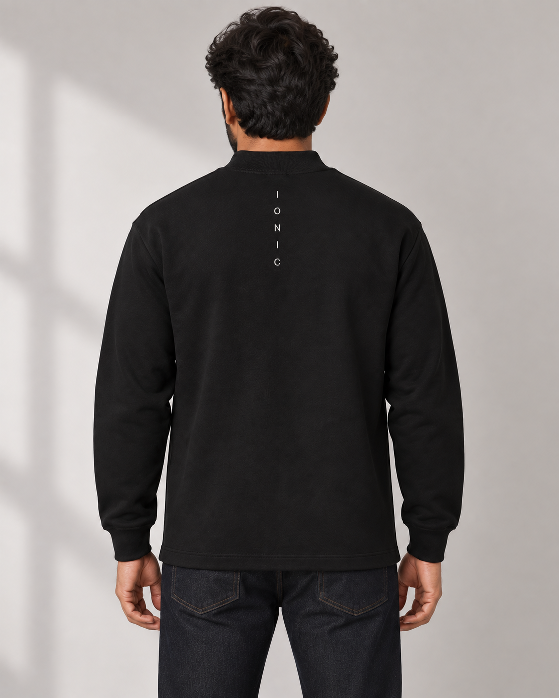 IONIC Mock Neck 330 · Black · 3