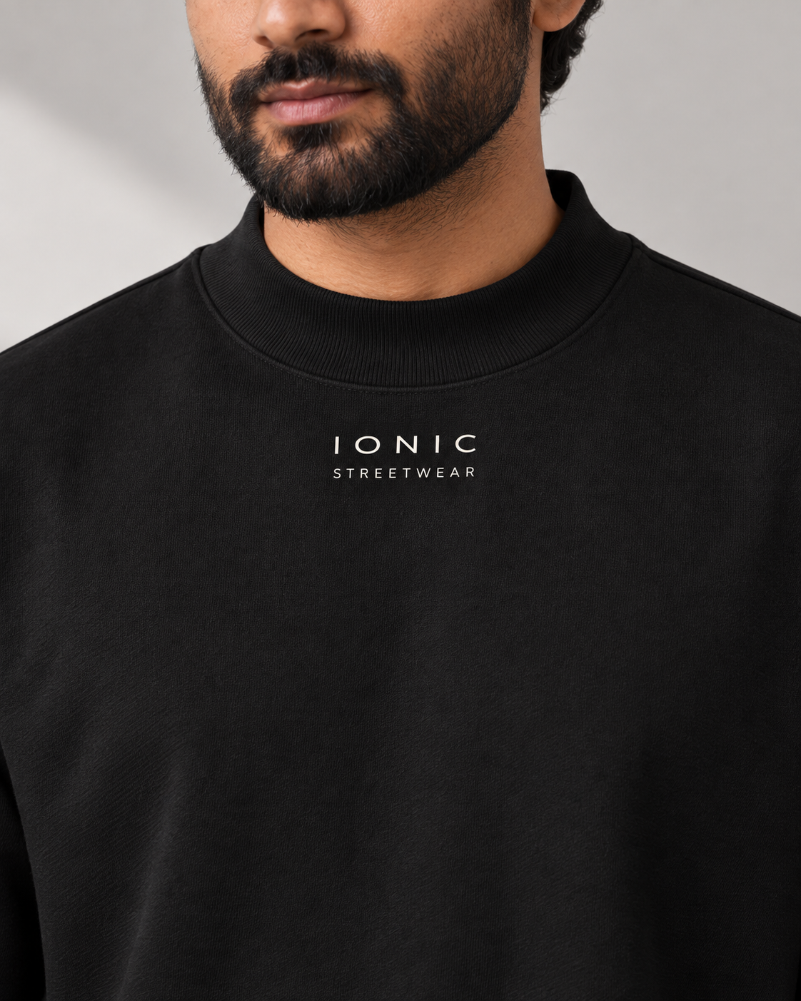 IONIC Mock Neck 330 · Black · 4